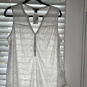 H&M White and Black dotted sleeveless top